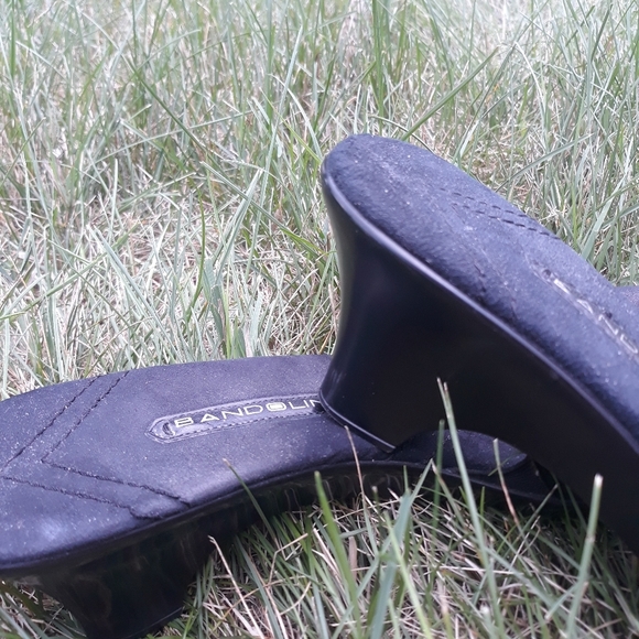 Bandolino Sandals - Picture 4 of 11